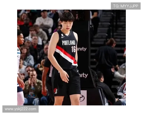 杨瀚森首秀期待超越姚明当年0分2篮板的表现